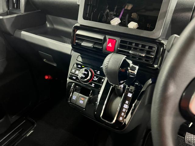 タントカスタムRS 走行37976キロ/LEDヘッドランプ/マット1年保証距離無制限 走行距離37976キロ 純正マット サイドエアバッグ LEDヘッドランプ アイドリングストップ シートヒーター 両側電動スライドドア オート格納式ドアミラー 電動パーキングブレーキ(埼玉県)の中古車