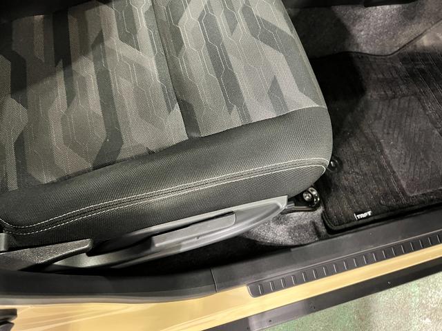 タフトＧターボ　クロムベンチャー　走行３６８０６キロ／バックカメラ一年保証・走行距離無制限走行３６８０６キロ　ディスプレイオーディオ　ブルートゥース　バックカメラ　ドラレコ　クリアランスソナー　オートライト　ＬＥＤヘッドライト　シートヒーター（埼玉県）の中古車