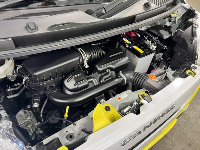 ムーヴキャンバスストライプスG 走行2308キロ/LEDヘッドランプ/マット1年保証距離無制限 走行距離2308キロ 純正マット サイドエアバッグ LEDヘッドランプ アイドリングストップ シートヒーター 両側電動スライドドア オート格納式ドアミラー 電動パーキングブレーキ(埼玉県)の中古車