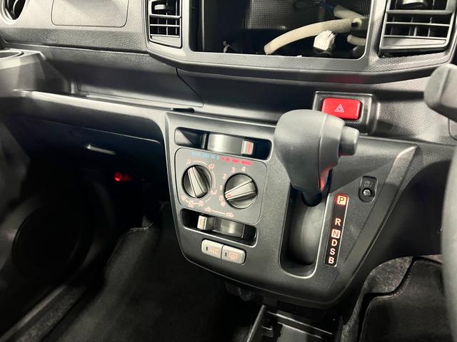 ミライースL SAIII 走行4834キロ/クリアランスソナー一年保証・走行距離無制限 走行4834キロ 助手席エアバック オートライト オートマチックハイビーム クリアランスソナー アイドリングストップ(埼玉県)の中古車