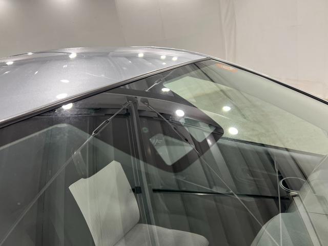 ミライースＬ　ＳＡIII　走行２８２８キロ／オートライト／マット１年保証距離無制限　走行距離２８２８キロ　フロアマット　助手席エアバッグ　クリアランスソナー　オートマチックハイビーム　オートライト　アイドリングストップ　キーレスエントリー（埼玉県）の中古車