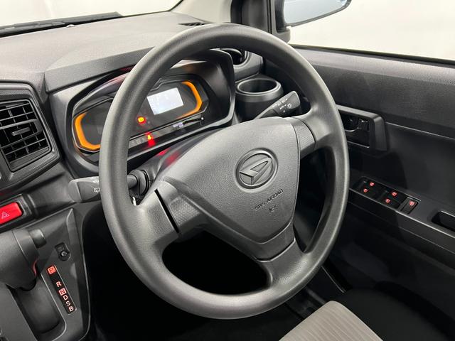 ミライースＬ　ＳＡIII　走行２８２８キロ／オートライト／マット１年保証距離無制限　走行距離２８２８キロ　フロアマット　助手席エアバッグ　クリアランスソナー　オートマチックハイビーム　オートライト　アイドリングストップ　キーレスエントリー（埼玉県）の中古車