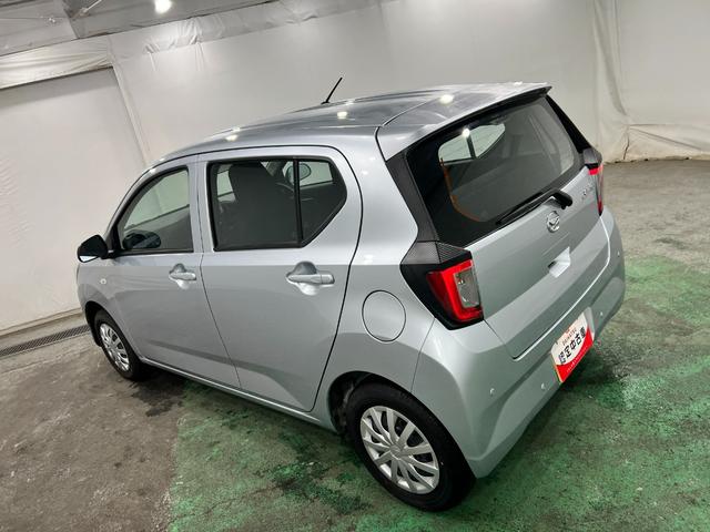 ミライースＬ　ＳＡIII　走行２８２８キロ／オートライト／マット１年保証距離無制限　走行距離２８２８キロ　フロアマット　助手席エアバッグ　クリアランスソナー　オートマチックハイビーム　オートライト　アイドリングストップ　キーレスエントリー（埼玉県）の中古車