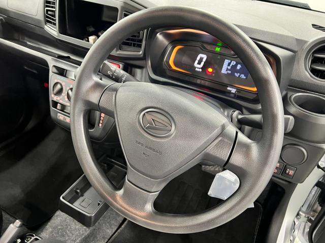 ミライースＬ　ＳＡIII　走行４２１９キロ／オートライト／マット１年保証距離無制限　走行距離４２１９キロ　フロアマット　助手席エアバッグ　クリアランスソナー　オートマチックハイビーム　オートライト　アイドリングストップ　スマートアシスト３　キーレスエントリー（埼玉県）の中古車