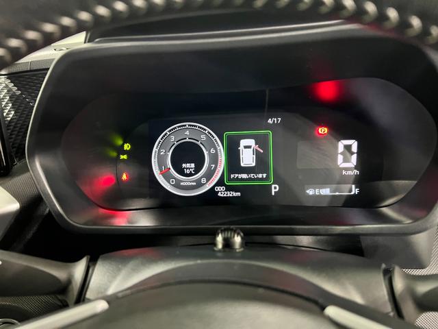 ロッキープレミアム　走行４２２３２キロ／車検整備付／ナビ／ドラレコ一年保証・走行距離無制限走行４２２３２キロ　フルセグナビ　バックカメラ　ドラレコ　クリアランスソナー　オートライト　ＬＥＤヘッドライト　シートヒーター（埼玉県）の中古車