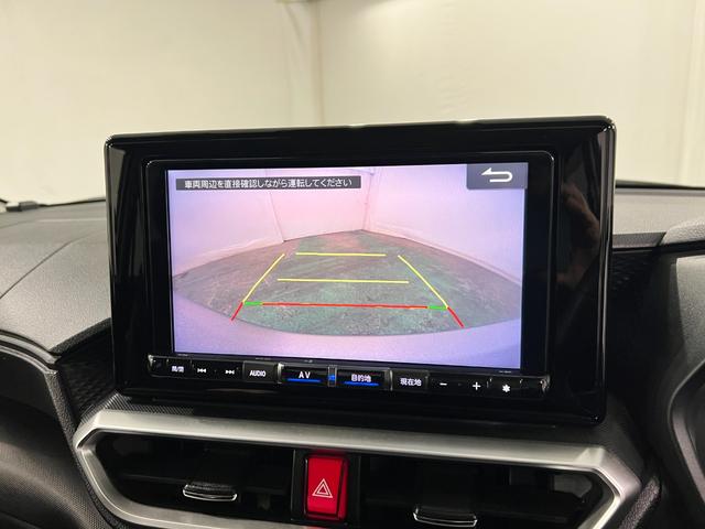 ロッキープレミアム　走行４２２３２キロ／車検整備付／ナビ／ドラレコ一年保証・走行距離無制限走行４２２３２キロ　フルセグナビ　バックカメラ　ドラレコ　クリアランスソナー　オートライト　ＬＥＤヘッドライト　シートヒーター（埼玉県）の中古車