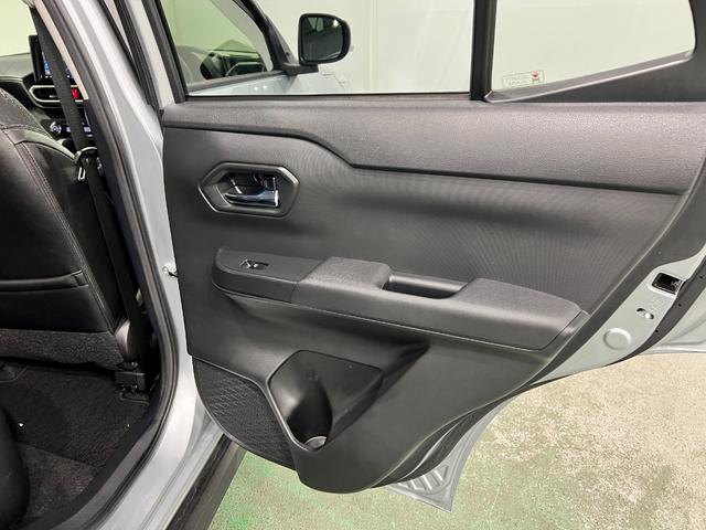 ロッキープレミアム　走行４２２３２キロ／車検整備付／ナビ／ドラレコ一年保証・走行距離無制限走行４２２３２キロ　フルセグナビ　バックカメラ　ドラレコ　クリアランスソナー　オートライト　ＬＥＤヘッドライト　シートヒーター（埼玉県）の中古車