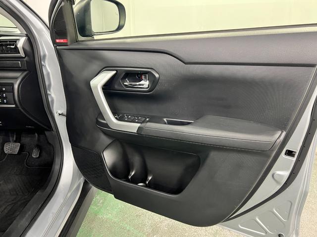 ロッキープレミアム　走行４２２３２キロ／車検整備付／ナビ／ドラレコ一年保証・走行距離無制限走行４２２３２キロ　フルセグナビ　バックカメラ　ドラレコ　クリアランスソナー　オートライト　ＬＥＤヘッドライト　シートヒーター（埼玉県）の中古車