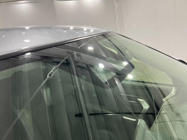 ロッキープレミアム　走行４２２３２キロ／車検整備付／ナビ／ドラレコ一年保証・走行距離無制限走行４２２３２キロ　フルセグナビ　バックカメラ　ドラレコ　クリアランスソナー　オートライト　ＬＥＤヘッドライト　シートヒーター（埼玉県）の中古車