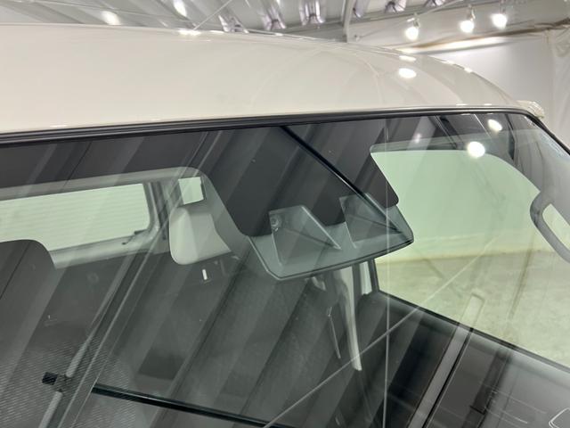 ハイゼットカーゴクルーズ　走行１００６６キロ／クリアランスソナー一年保証・走行距離無制限走行１００６６キロ　助手席エアバック　クリアランスソナー　オートライト　キーフリー　パワーウィンド（埼玉県）の中古車