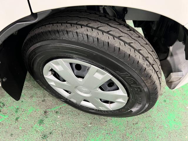 ハイゼットカーゴクルーズ　走行１００６６キロ／クリアランスソナー一年保証・走行距離無制限走行１００６６キロ　助手席エアバック　クリアランスソナー　オートライト　キーフリー　パワーウィンド（埼玉県）の中古車