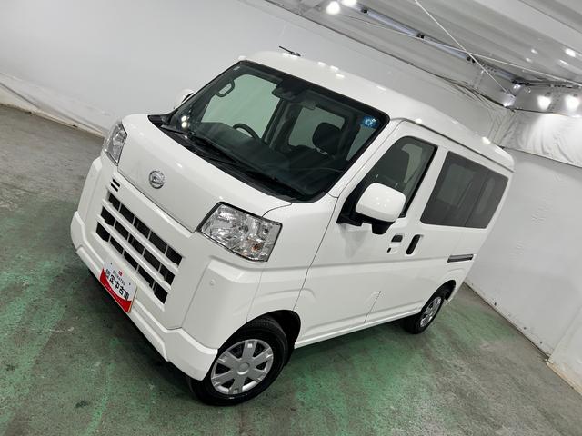 ハイゼットカーゴクルーズ　走行１００６６キロ／クリアランスソナー一年保証・走行距離無制限走行１００６６キロ　助手席エアバック　クリアランスソナー　オートライト　キーフリー　パワーウィンド（埼玉県）の中古車