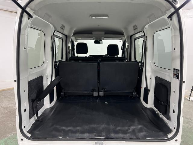 ハイゼットカーゴクルーズ　走行１００６６キロ／クリアランスソナー一年保証・走行距離無制限走行１００６６キロ　助手席エアバック　クリアランスソナー　オートライト　キーフリー　パワーウィンド（埼玉県）の中古車