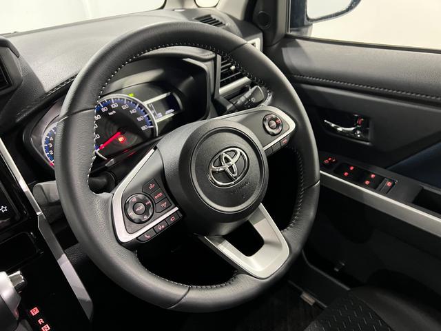 ルーミーカスタムＧ　車検整備付／走行２５８７２キロ／ディスプレイＯＤ１年保証距離無制限　走行距離２５８７２キロ　ディスプレイオーディオ　ブルートゥース　全周囲カメラ　車検整備付　タイヤ４本交換　クリアランスソナー　オートライト　ＬＥＤヘッドライト　両側電動スライドドア（埼玉県）の中古車