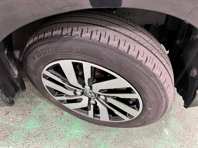 ルーミーカスタムＧ　車検整備付／走行２５８７２キロ／ディスプレイＯＤ１年保証距離無制限　走行距離２５８７２キロ　ディスプレイオーディオ　ブルートゥース　全周囲カメラ　車検整備付　タイヤ４本交換　クリアランスソナー　オートライト　ＬＥＤヘッドライト　両側電動スライドドア（埼玉県）の中古車