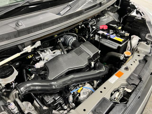 ルーミーカスタムＧ　車検整備付／走行２５８７２キロ／ディスプレイＯＤ１年保証距離無制限　走行距離２５８７２キロ　ディスプレイオーディオ　ブルートゥース　全周囲カメラ　車検整備付　タイヤ４本交換　クリアランスソナー　オートライト　ＬＥＤヘッドライト　両側電動スライドドア（埼玉県）の中古車