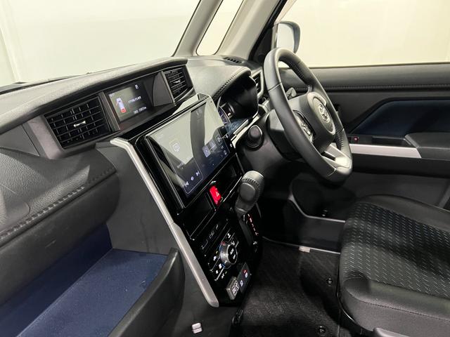 ルーミーカスタムＧ　車検整備付／走行２５８７２キロ／ディスプレイＯＤ１年保証距離無制限　走行距離２５８７２キロ　ディスプレイオーディオ　ブルートゥース　全周囲カメラ　車検整備付　タイヤ４本交換　クリアランスソナー　オートライト　ＬＥＤヘッドライト　両側電動スライドドア（埼玉県）の中古車