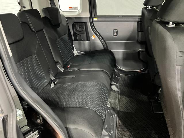 ルーミーカスタムＧ　車検整備付／走行２５８７２キロ／ディスプレイＯＤ１年保証距離無制限　走行距離２５８７２キロ　ディスプレイオーディオ　ブルートゥース　全周囲カメラ　車検整備付　タイヤ４本交換　クリアランスソナー　オートライト　ＬＥＤヘッドライト　両側電動スライドドア（埼玉県）の中古車