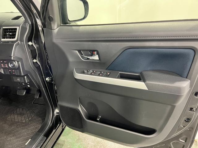 ルーミーカスタムＧ　車検整備付／走行２５８７２キロ／ディスプレイＯＤ１年保証距離無制限　走行距離２５８７２キロ　ディスプレイオーディオ　ブルートゥース　全周囲カメラ　車検整備付　タイヤ４本交換　クリアランスソナー　オートライト　ＬＥＤヘッドライト　両側電動スライドドア（埼玉県）の中古車