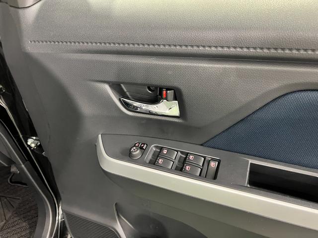 ルーミーカスタムＧ　車検整備付／走行２５８７２キロ／ディスプレイＯＤ１年保証距離無制限　走行距離２５８７２キロ　ディスプレイオーディオ　ブルートゥース　全周囲カメラ　車検整備付　タイヤ４本交換　クリアランスソナー　オートライト　ＬＥＤヘッドライト　両側電動スライドドア（埼玉県）の中古車