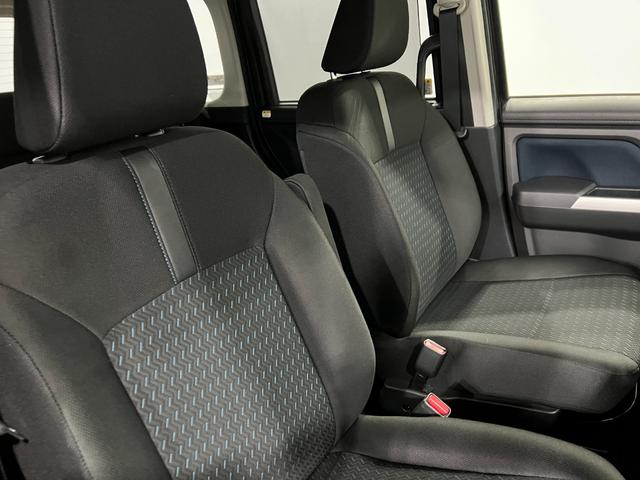 ルーミーカスタムＧ　車検整備付／走行２５８７２キロ／ディスプレイＯＤ１年保証距離無制限　走行距離２５８７２キロ　ディスプレイオーディオ　ブルートゥース　全周囲カメラ　車検整備付　タイヤ４本交換　クリアランスソナー　オートライト　ＬＥＤヘッドライト　両側電動スライドドア（埼玉県）の中古車