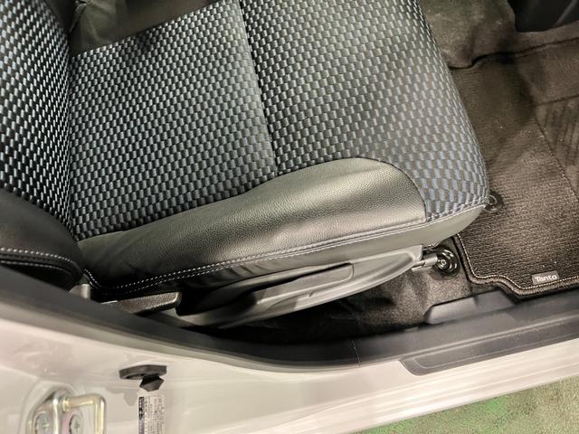 タントカスタムＲＳ　走行２３８２３キロ／クリアランスソナー一年保証・走行距離無制限　走行２３８２３キロ　サイドエアバック　クリアランスソナー　オートマチックハイビーム　オートライト　ＬＥＤヘッドライト　ベンチシート　シートヒーター　両側電動スライドドア（埼玉県）の中古車