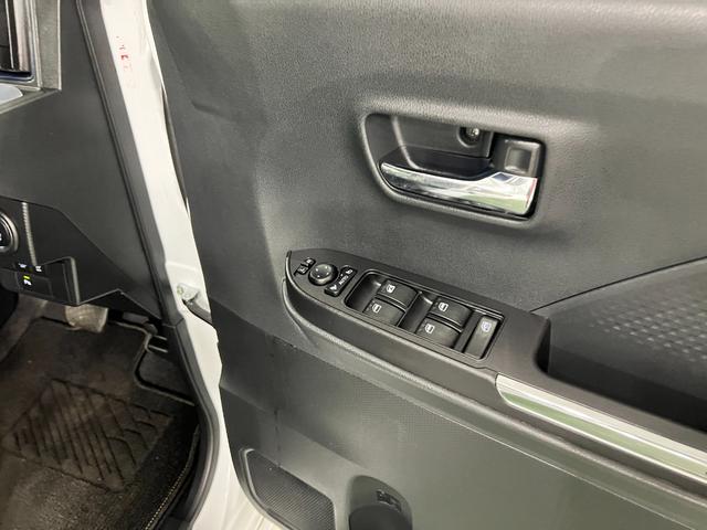 タントカスタムＲＳ　走行２３８２３キロ／クリアランスソナー一年保証・走行距離無制限　走行２３８２３キロ　サイドエアバック　クリアランスソナー　オートマチックハイビーム　オートライト　ＬＥＤヘッドライト　ベンチシート　シートヒーター　両側電動スライドドア（埼玉県）の中古車