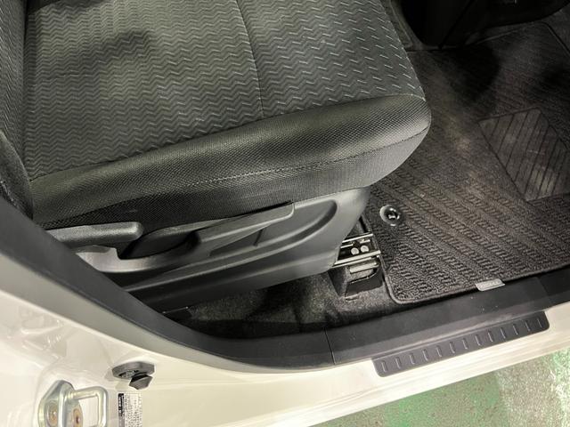 トールカスタムＧ　ターボ　走行４５５３９キロＬＥＤヘッドランプ１年保証距離無制限　走行距離４５５３９キロ　純正マット　ＬＥＤヘッドランプ　アイドリングストップ　両側電動スライドドア　オート格納式ドアミラー　電動パーキングブレーキ　プッシュボタンスタート（埼玉県）の中古車