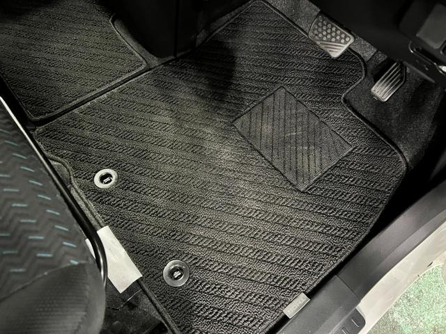 トールカスタムＧ　ターボ　走行４５５３９キロＬＥＤヘッドランプ１年保証距離無制限　走行距離４５５３９キロ　純正マット　ＬＥＤヘッドランプ　アイドリングストップ　両側電動スライドドア　オート格納式ドアミラー　電動パーキングブレーキ　プッシュボタンスタート（埼玉県）の中古車