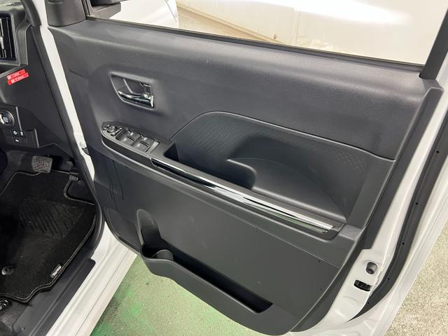 タントカスタムＲＳ　走行１０６５７キロ／ＬＥＤヘッドランプ／マット１年保証距離無制限　走行距離１０６５７キロ　純正マット　サイドエアバッグ　ＬＥＤヘッドランプ　アイドリングストップ　シートヒーター　両側電動スライドドア　オート格納式ドアミラー　電動パーキングブレーキ（埼玉県）の中古車