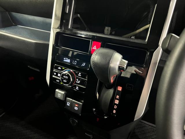 トールカスタムＧ　ターボ　走行４３３３９キロ／クリアランスソナー一年保証・走行距離無制限　走行４３３３９キロ　クリアランスソナー　オートライト　ＬＥＤヘッドライト　　両側電動スライドドア（埼玉県）の中古車