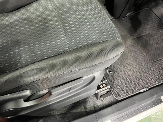 トールカスタムＧ　ターボ　走行４３３３９キロ／クリアランスソナー一年保証・走行距離無制限　走行４３３３９キロ　クリアランスソナー　オートライト　ＬＥＤヘッドライト　　両側電動スライドドア（埼玉県）の中古車