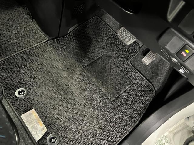 トールカスタムＧ　ターボ　走行４３３３９キロ／クリアランスソナー一年保証・走行距離無制限　走行４３３３９キロ　クリアランスソナー　オートライト　ＬＥＤヘッドライト　　両側電動スライドドア（埼玉県）の中古車