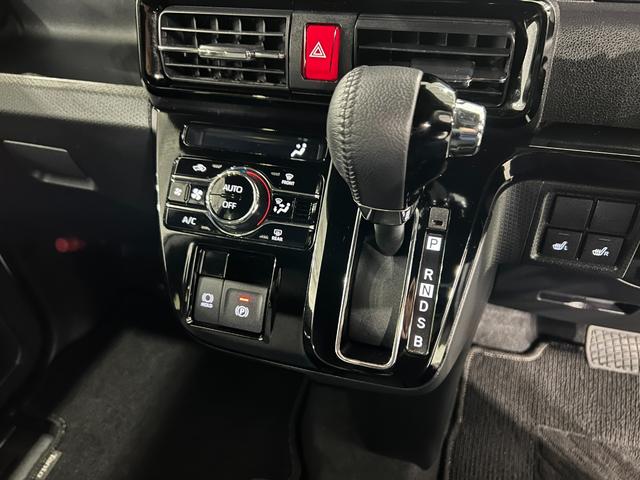 タントカスタムＲＳ　走行２５２８９キロ／ＬＥＤヘッドランプ／マット１年保証距離無制限　走行距離２５２８９キロ　純正マット　サイドエアバッグ　ＬＥＤヘッドランプ　アイドリングストップ　シートヒーター　両側電動スライドドア　プッシュボタンスタート　オート格納式ドアミラー（埼玉県）の中古車