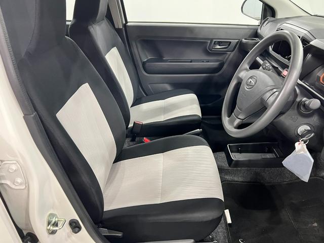 ミライースL SAIII 走行4912キロ/クリアランスソナー一年保証・走行距離無制限 走行4912キロ 助手席エアバック オートライト オートマチックハイビーム クリアランスソナー アイドリングストップ(埼玉県)の中古車