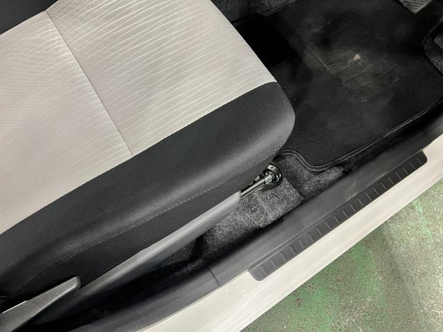 ミライースL SAIII 走行4912キロ/クリアランスソナー一年保証・走行距離無制限 走行4912キロ 助手席エアバック オートライト オートマチックハイビーム クリアランスソナー アイドリングストップ(埼玉県)の中古車