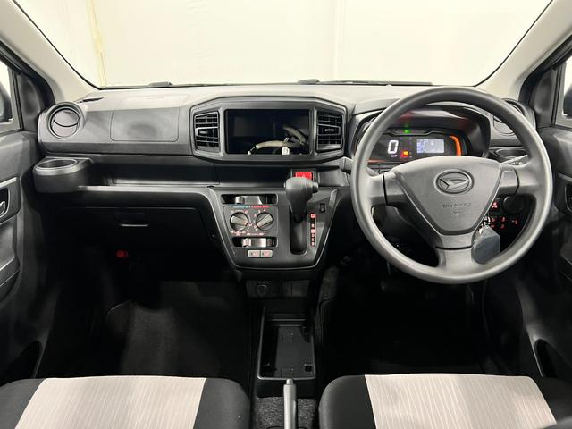 ミライースL SAIII 走行4912キロ/クリアランスソナー一年保証・走行距離無制限 走行4912キロ 助手席エアバック オートライト オートマチックハイビーム クリアランスソナー アイドリングストップ(埼玉県)の中古車