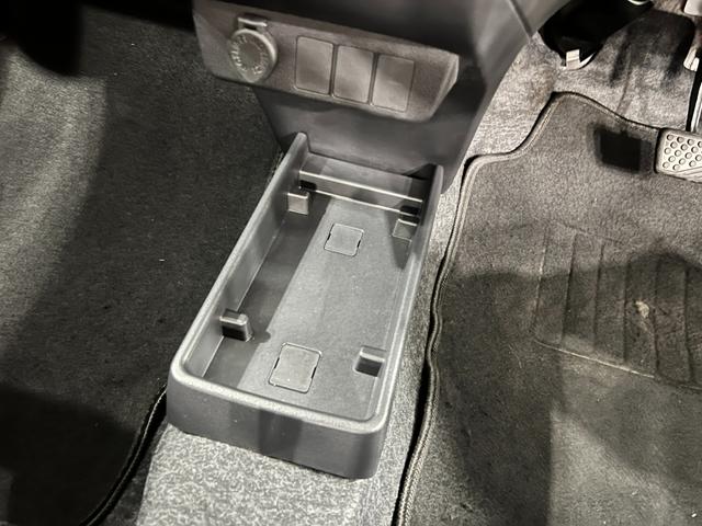 ミライースL SAIII 走行4912キロ/クリアランスソナー一年保証・走行距離無制限 走行4912キロ 助手席エアバック オートライト オートマチックハイビーム クリアランスソナー アイドリングストップ(埼玉県)の中古車