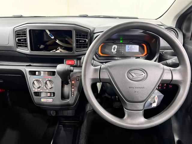 ミライースL SAIII 走行4459キロ/クリアランスソナー一年保証・走行距離無制限 走行4459キロ 助手席エアバック オートライト オートマチックハイビーム クリアランスソナー アイドリングストップ(埼玉県)の中古車