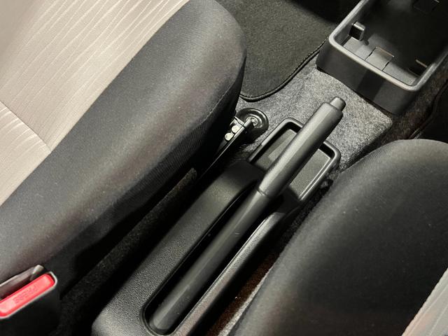 ミライースL SAIII 走行4459キロ/クリアランスソナー一年保証・走行距離無制限 走行4459キロ 助手席エアバック オートライト オートマチックハイビーム クリアランスソナー アイドリングストップ(埼玉県)の中古車