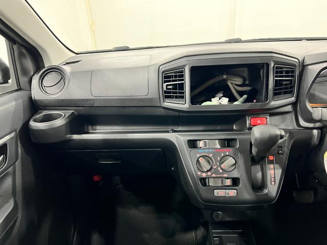 ミライースL SAIII 走行4100キロ/クリアランスソナー一年保証・走行距離無制限 走行4100キロ 助手席エアバック オートライト オートマチックハイビーム クリアランスソナー アイドリングストップ(埼玉県)の中古車