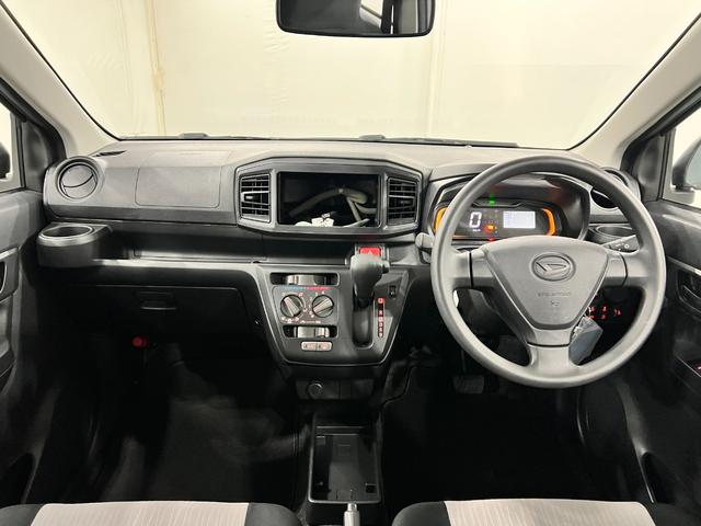 ミライースL SAIII 走行4100キロ/クリアランスソナー一年保証・走行距離無制限 走行4100キロ 助手席エアバック オートライト オートマチックハイビーム クリアランスソナー アイドリングストップ(埼玉県)の中古車