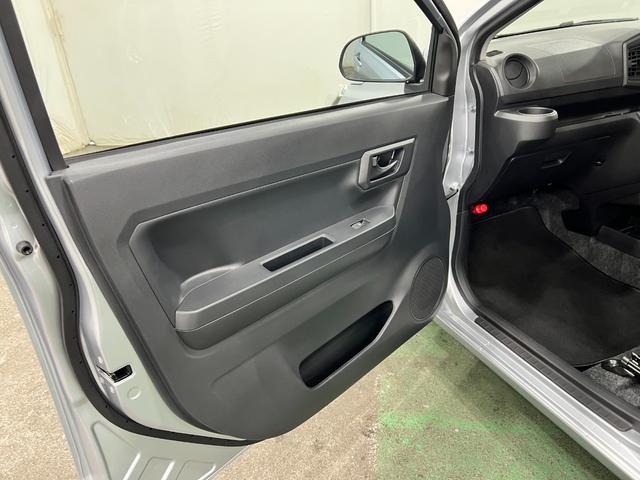 ミライースL SAIII 走行4100キロ/クリアランスソナー一年保証・走行距離無制限 走行4100キロ 助手席エアバック オートライト オートマチックハイビーム クリアランスソナー アイドリングストップ(埼玉県)の中古車