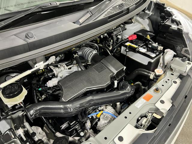 トールカスタムＧ　走行８０１４キロ／９インチナビ／パノラマモニター純正フルセグナビ　パノラマモニター　純正マット　ＬＥＤヘッドランプ　アイドリングストップ　両側電動スライドドア　オート格納式ドアミラー　電動パーキングブレーキ１年保証距離無制限　走行距離８０１４キロ（東京都）の中古車