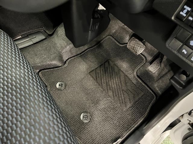 タントカスタムＲＳ　走行２７３３７キロ／車検整備付／シートヒーター一年保証・走行距離無制限　走行２７３３７キロ　サイドエアバック　クリアランスソナー　オートマチックハイビーム　オートライト　ＬＥＤヘッドライト　ベンチシート　シートヒーター　両側電動スライドドア（埼玉県）の中古車