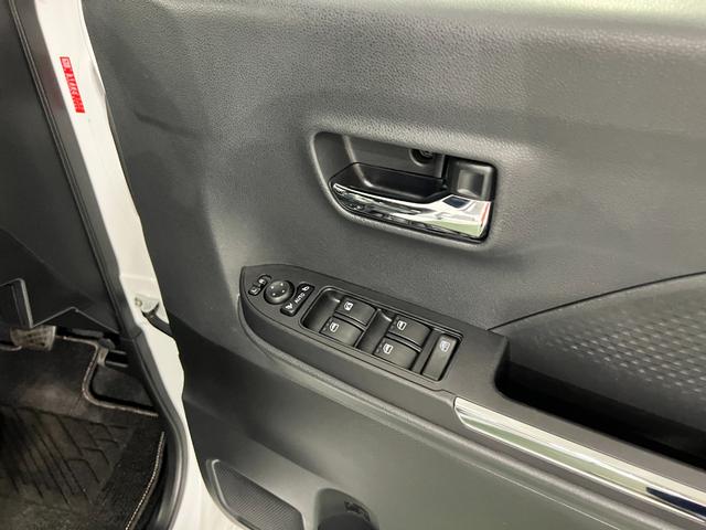 タントカスタムＲＳ　走行２７３３７キロ／車検整備付／シートヒーター一年保証・走行距離無制限　走行２７３３７キロ　サイドエアバック　クリアランスソナー　オートマチックハイビーム　オートライト　ＬＥＤヘッドライト　ベンチシート　シートヒーター　両側電動スライドドア（埼玉県）の中古車