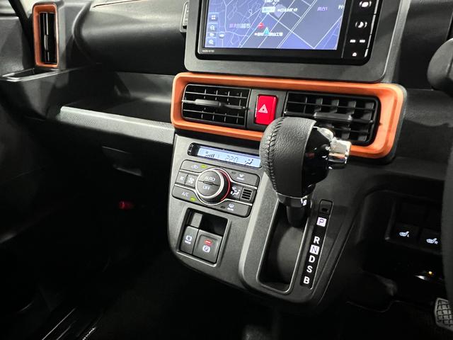 タントファンクロスターボ　走行７５３２キロ／純正ナビ／ドラレコワンオーナー　禁煙車　フルセグナビ　ブルートゥース　バックカメラ　ドラレコ　ＥＴＣ　クリアランスソナー　ＬＥＤヘッドライト　シートヒーター　両側電動スライドドア　純正アルミホイールＵＳＢ／ＨＤＭＩ端子（埼玉県）の中古車