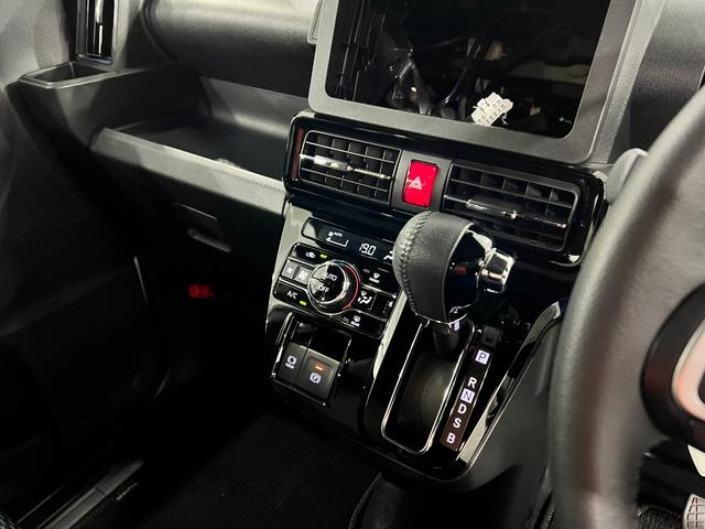 タントカスタムＲＳ　走行３６７５３キロ／クリアランスソナー一年保証・走行距離無制限　走行３６７５３キロ　サイドエアバック　クリアランスソナー　オートマチックハイビーム　オートライト　ＬＥＤヘッドライト　ベンチシート　シートヒーター　両側電動スライドドア（埼玉県）の中古車