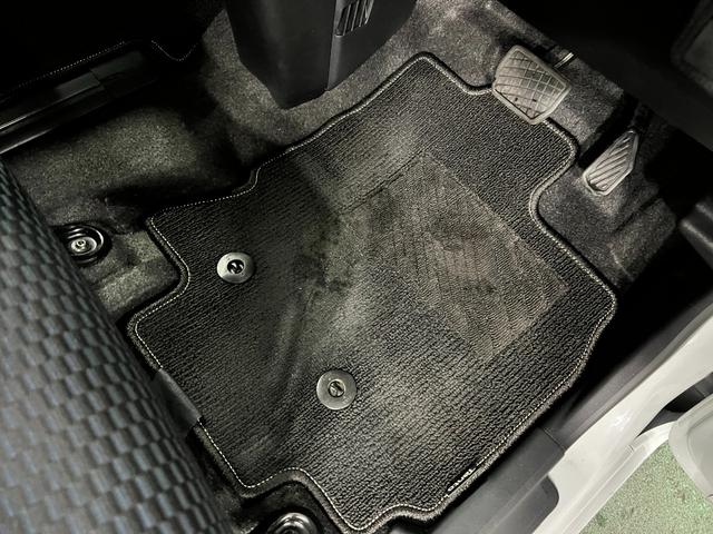 タントカスタムRS 走行48523キロ/クリアランスソナー一年保証・走行距離無制限 走行48523キロ サイドエアバック クリアランスソナー オートマチックハイビーム オートライト LEDヘッドライト ベンチシート シートヒーター 両側電動スライドドア(埼玉県)の中古車