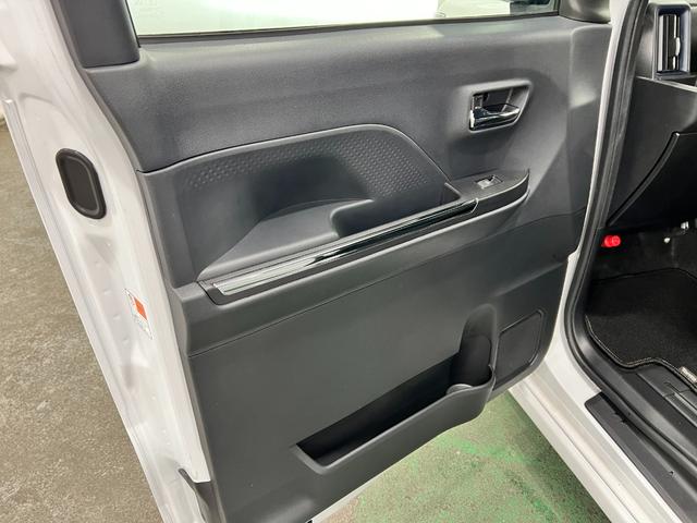 タントカスタムRS 走行48523キロ/クリアランスソナー一年保証・走行距離無制限 走行48523キロ サイドエアバック クリアランスソナー オートマチックハイビーム オートライト LEDヘッドライト ベンチシート シートヒーター 両側電動スライドドア(埼玉県)の中古車